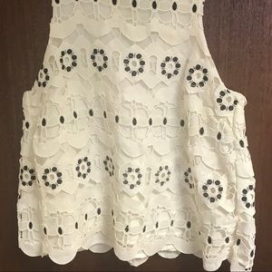 Gorgeous black and white lace swing top!